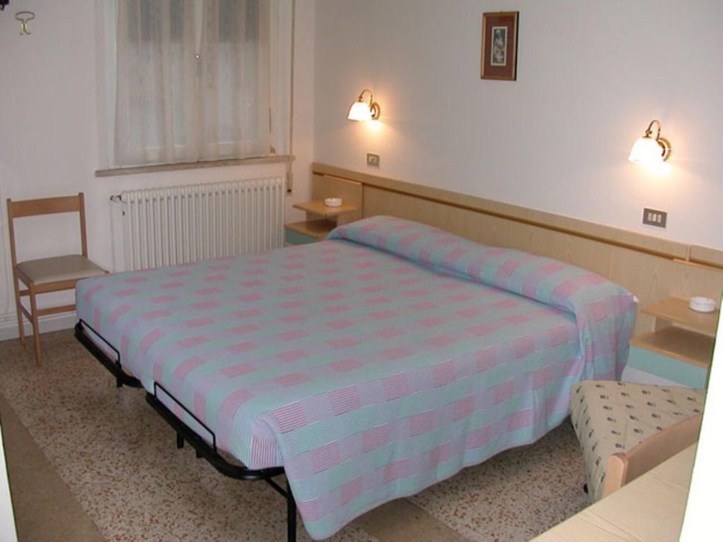 Villa Linda Affittacamere Bellaria-Igea Marina Habitación foto